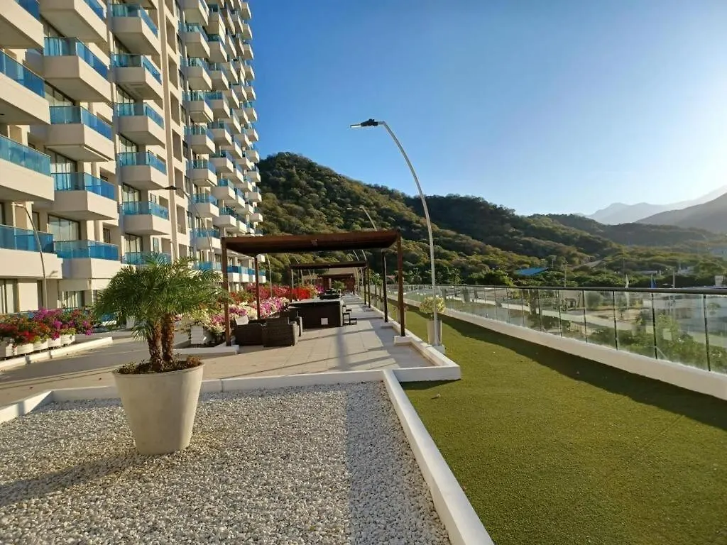 Lujoso Apartamento En Santa Marta Gaira 0*,