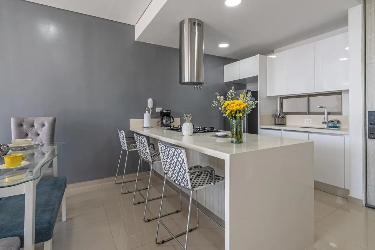 Lujoso Apartamento En Santa Marta Gaira