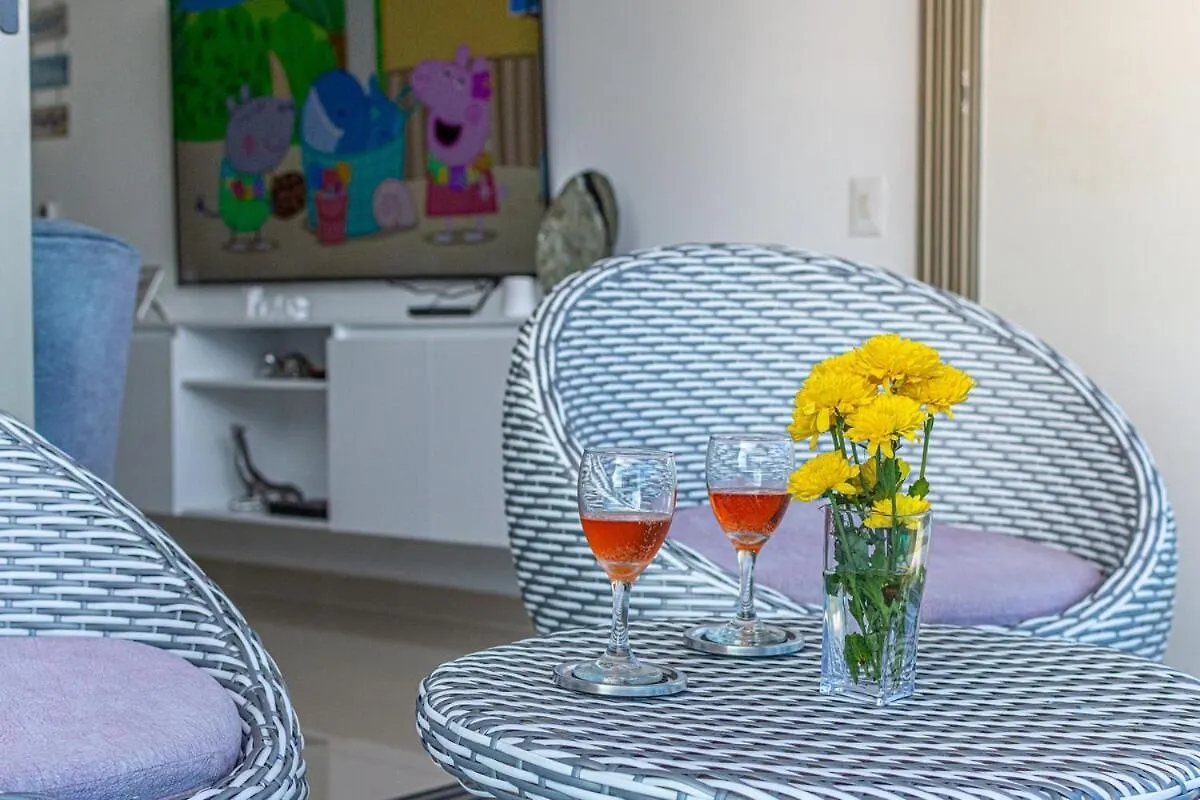 Lujoso Apartamento En Santa Marta Gaira